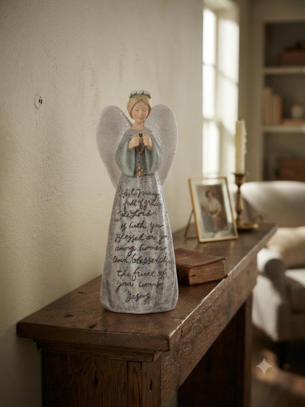 Enesco Hail Mary Angel w/ Rosary by Karen Hahn 109284 Foundations 2002 9”H